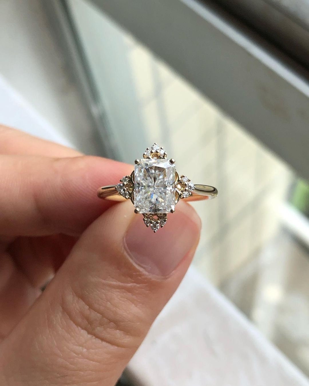 Ice Crushed 2 CT Radiant Cut Moissanite Diamond Ring 10K 14K 18K Solid White and Yellow Gold