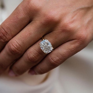 2 CT Cushion Cut Moissanite Diamond Ring: 14K Yellow Gold Hidden Halo