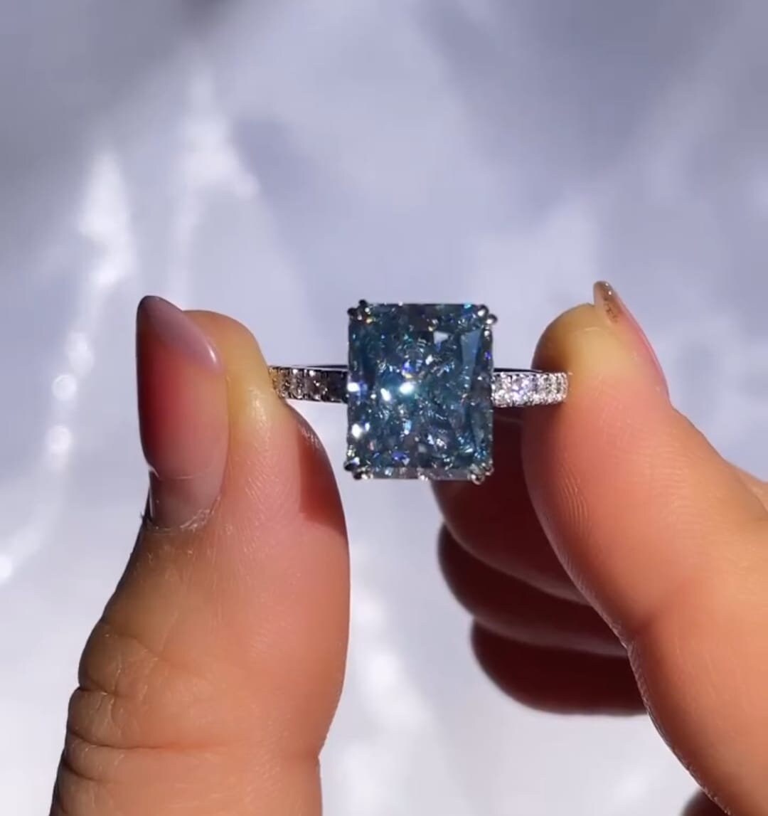 Marimor Jewelry 10.6 Ct Radiant Cut Sea Blue Crystal Engagement Ring - Stainless Steel Sizes 5-10