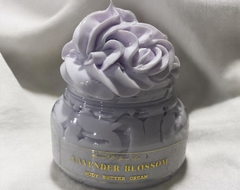 Crema corporal de manteca de lavanda de 227 g (8 oz), hidratante y natural para el cuidado de la piel.