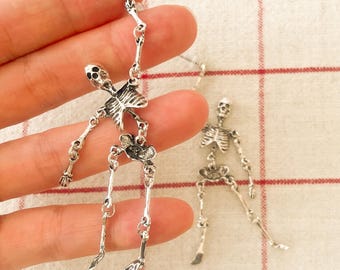 Halloween Skull Earrings, Goth Earring, Skull Jewelry, Skeleton Earrings with Gift Box, Spooky Halloween Jewelry, Halloween Skeleton, Gothic