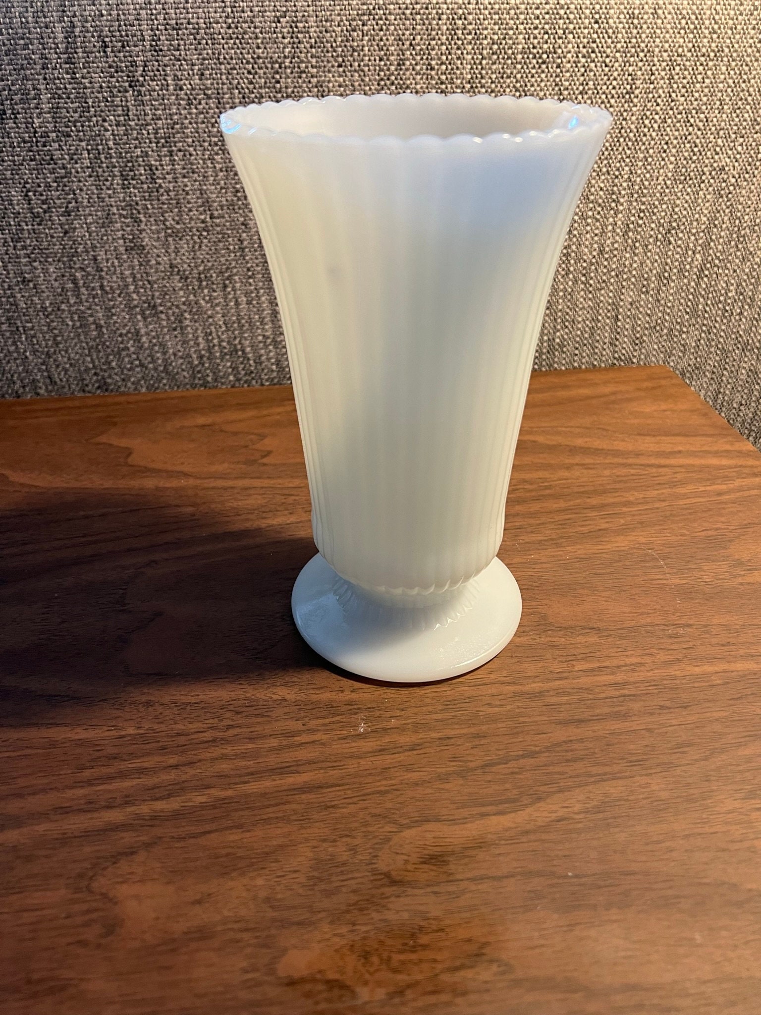 E. O. Brody, EO Brody, Vintage Large Milk Glass White Scalloped Ribbed