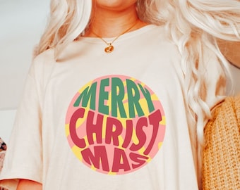 Retro Christmas Shirt, Cute Christmas T-shirt, Holiday Groovy shirt, Gift for her, Merry Christmas top, Cute holiday Outfit