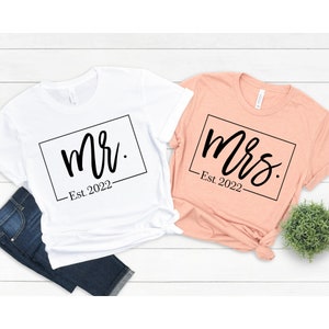 Mr and Mrs Shirt, Wedding T-Shirt, Honeymoon Shirt, Wife And Hubby Shirts, Engagement Shirt , Just Married Shirts, Couples Shirts,