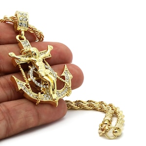 Necklace Mens Hip Hop 14k Gold Plated Jesus Hook, Pendant Cubic-Zirconia 24&quot; Rope Chain