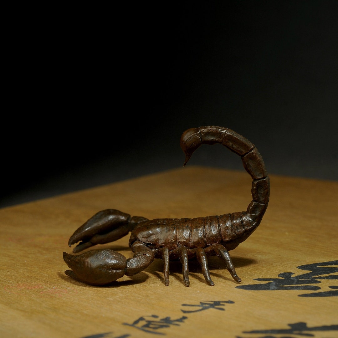 Japanese Bronze Scorpion Sculpture,scorpion Ornaments,garden Decoration