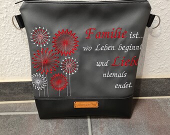 Umhängetasche Handtasche Kunstleder bestickt Pusteblume Spruch Familie ist…