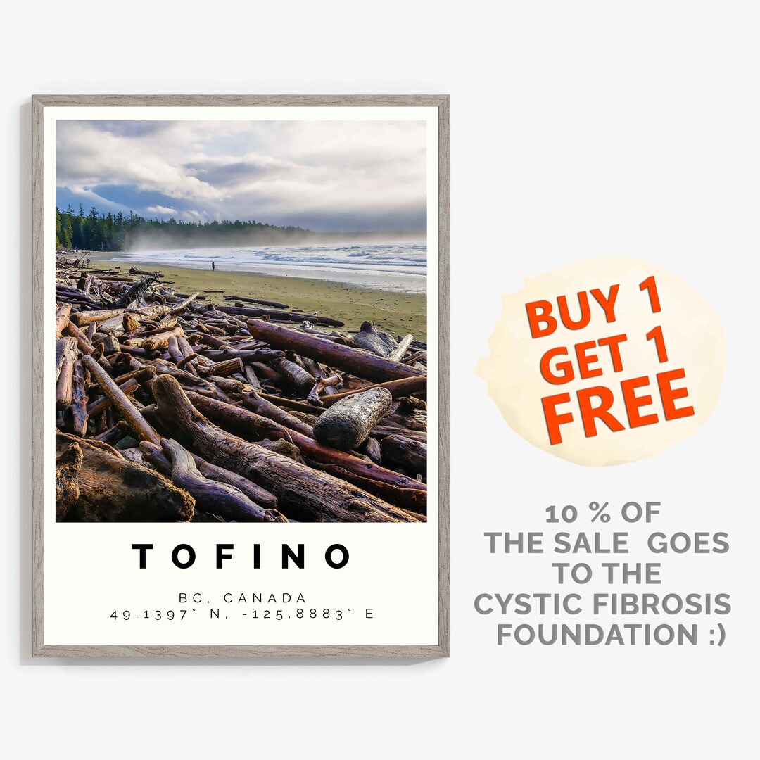 Fotografía enmarcada de la playa de Tofino por American Art Prints