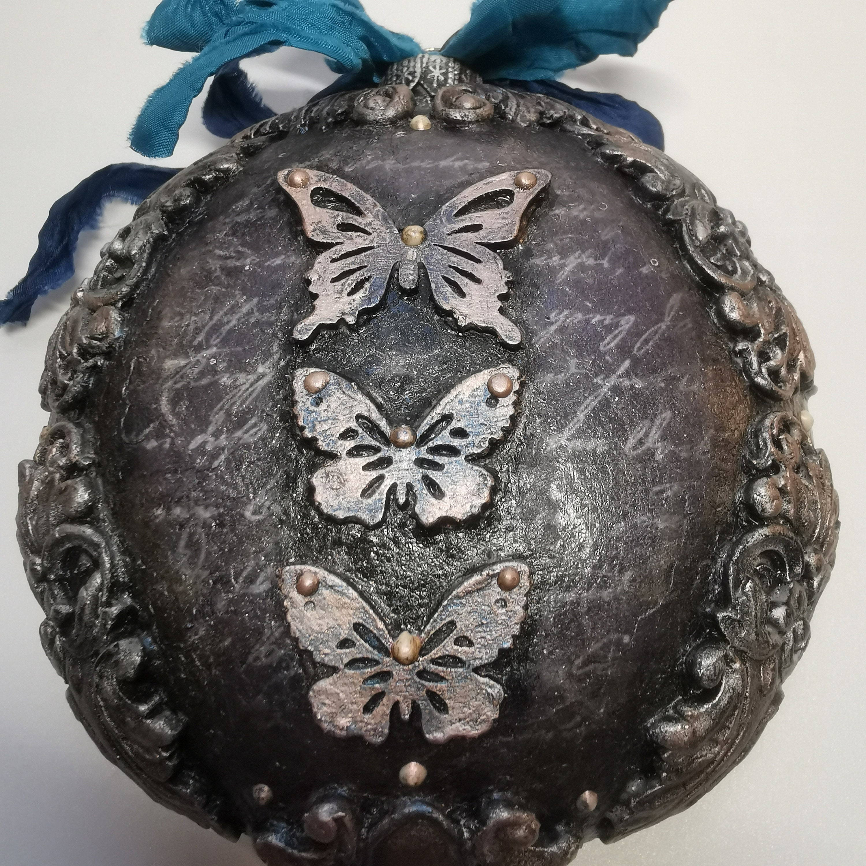 Christmas Tree Ornament Bauble Vintage Victorian Nostalgic Style Etsy