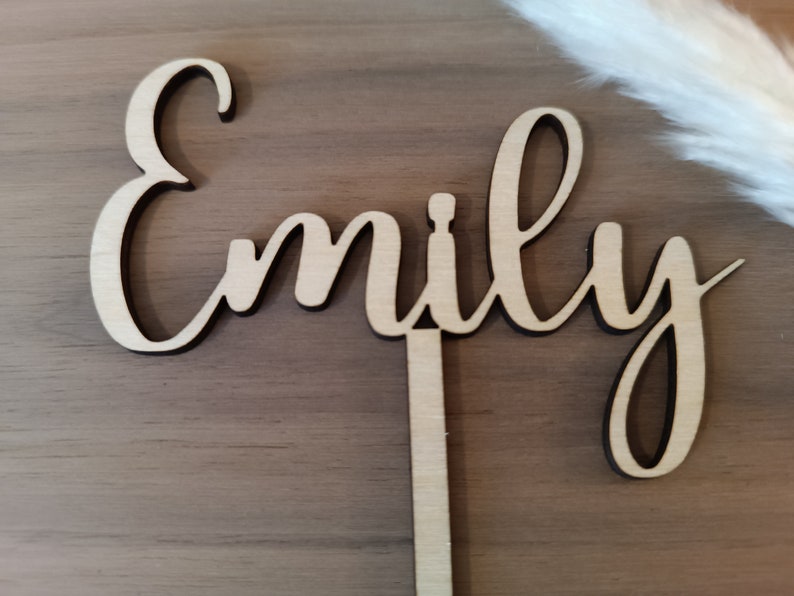 Personalisierter Cake Topper aus Holz zum Geburtstag Tortenstecker mit Name Kuchenstecker mit Zahl für Kinder und Erwachsene Bild 6