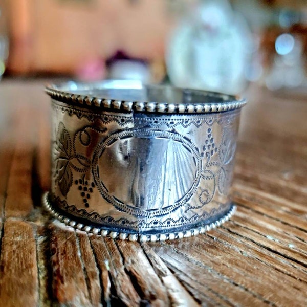 Antique Sterling Silver Napkin Ring, handmade, beautiful etchings of grape vines and fruit. Hallmarked 1897, England