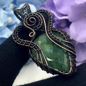 Faceted Emerald Gemstone Copper Wire Wrap Pendant Handmade Pendant Copper Jewelry Wire Wrap Jewelry Halloween Jewelry Engagement Gifts.