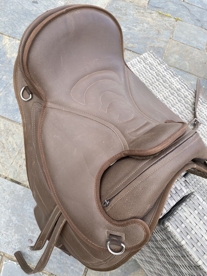 Handmade New Synthetic Treeless Saddle With Stirrup Size Etsy