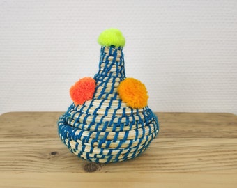 Cute Pom Pom Berber basket handmade in Morocco, storage basket, organizer bathroom, boho basket
