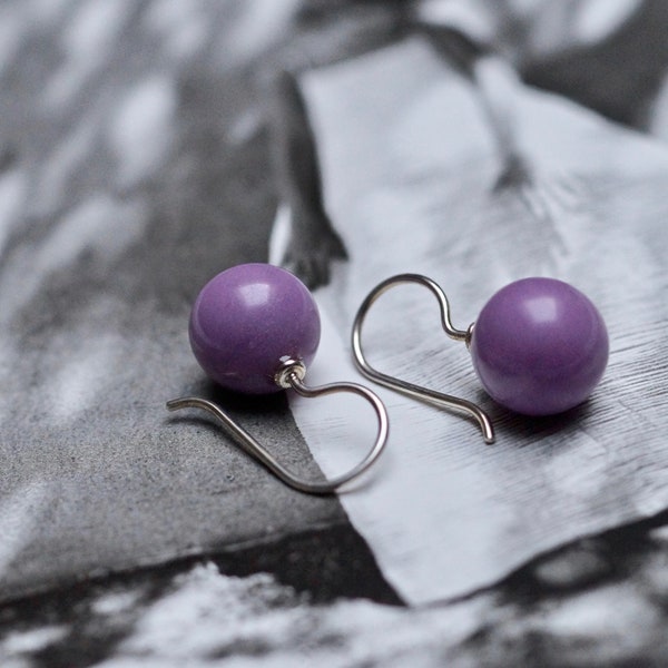 Earrings with heterosite ball and silver, berry-colored earrings, Mother's Day gift