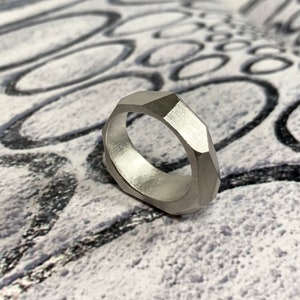 Statementring in zilver, partnerringen, bijzondere vriendschapsring - veelzijdig