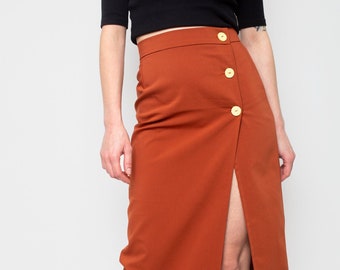 3 Buttons & Slit Skirt