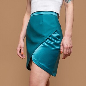 Tulip Skirt Petrol Half Satin