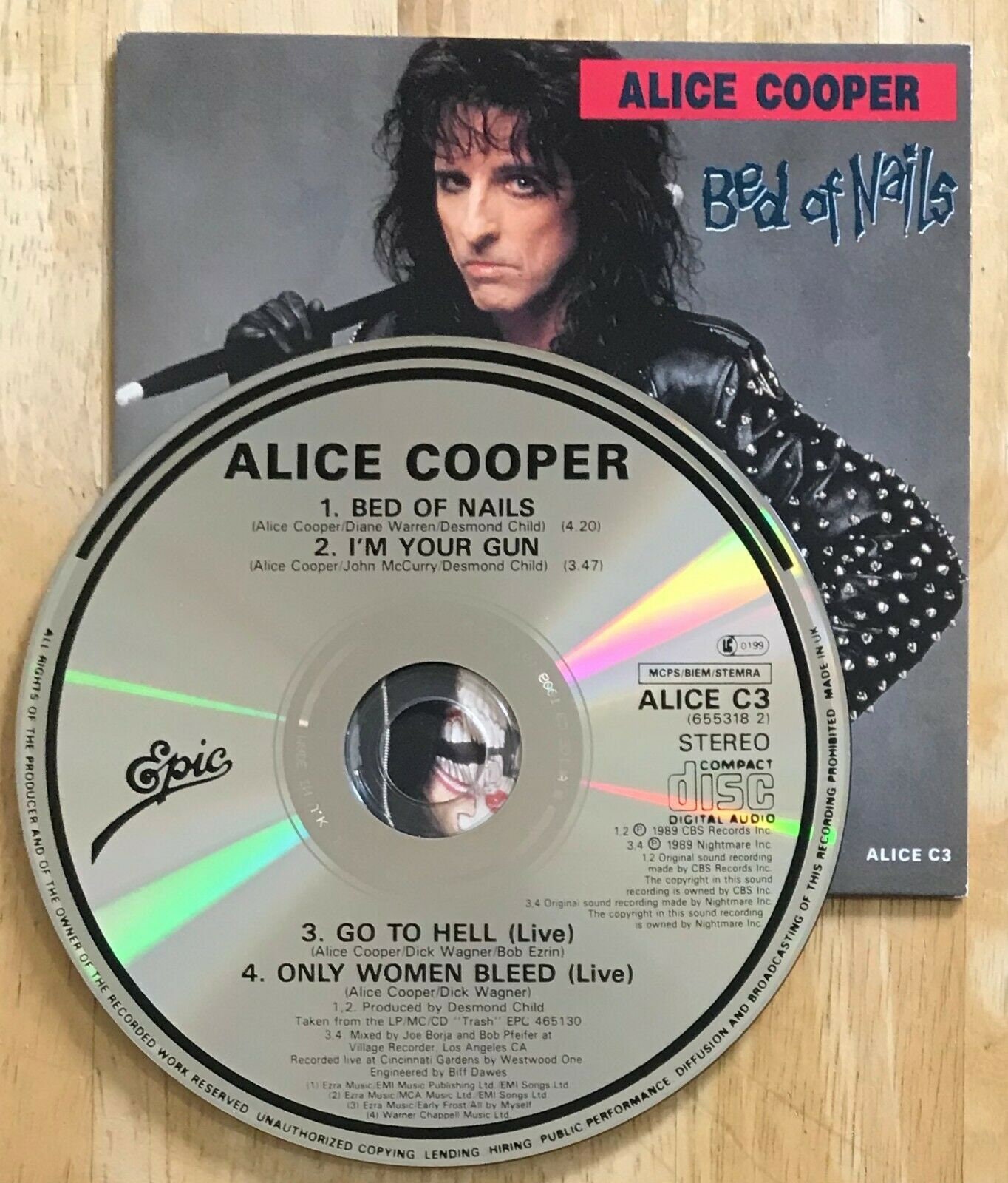 Alice Cooper - Bed of nails | Köp på Tradera (624610573)