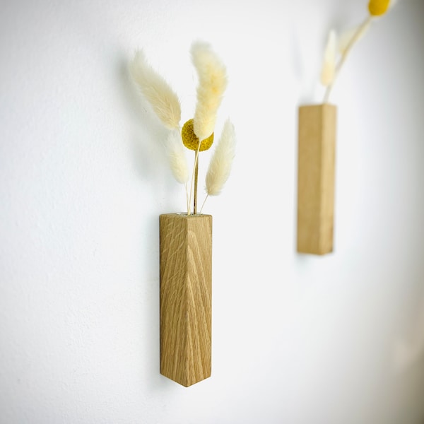 Wall vase made of solid oak wood - for fresh and dried flowers - timeless beauty for your flower arrangements, including test tube vase