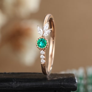 Vintage Smaragd Verlobungsring, antiker Moissanit einzigartiger Ring, 14k/18k Roségoldring, einzigartiger Blattdiamantring, Art-Deco-Jubiläumsgeschenk