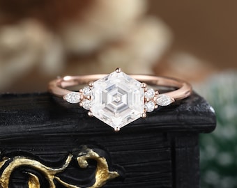 Sechskant Moissanit Verlobungsring Antiker Roségold Moissanit Einzigartige Vintage Frauen Ring Art-Deco-Diamant-Cluster-Jubiläumsversprechen