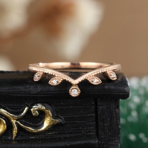 fede nuziale curva/anello di anniversario in oro rosa con moissanite/ fede nuziale vintage con moissanite/ anello di promessa con diamante/ fede impilabile unica