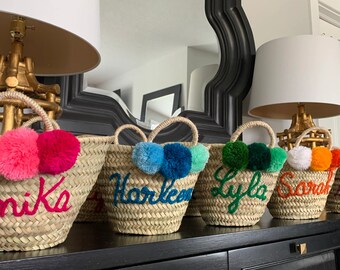 Cherished Names: Personalized Bridesmaid Tote Bags & Custom Beach Totes for Memorable Gifts