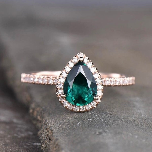 Emerald Ring, 14K Gold Emerald Ring, Tear Drop Emerald Ring, Green Stone Ring, Promise Ring, Pear Shape Ring, Gift For Her, Engagement Ring