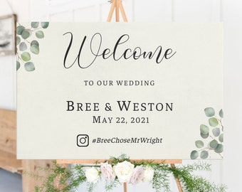 Custom Wedding Welcome Sign: Elegant Reception Decor