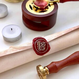 Lettera vintage scritta a mano in calligrafia con ceralacca
