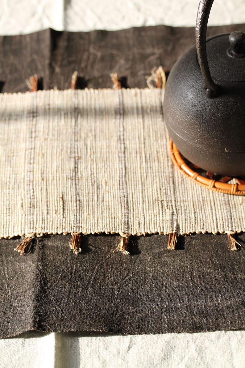 TTempleArts Flax Table Runner - Thumbnail 2