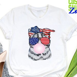 4th of July Cat Bubblegum Shirt, American Cat Flag Shirt, Independence Day Gift, Patriotic Cats Shirt, Bubble Gum Cat Shirt,4th of July Gift