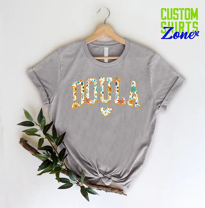 a t - shirt with the word duca printed on it