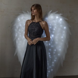 Glowing white wings for photoshoot Illuminated angel wings Victoria secret wings with 200 LEDs Big white angel wings Wings costume with LED