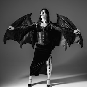 コスプレハロウィンケープ悪魔の翼コスチューム、カラスの翼、ドラゴンコスプレ翼、悪魔の翼、大人用ハロウィンコスチューム、ハロウィンウィングケープ