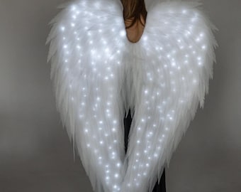 The Angel's Glowing White Wings - White Wings with 200 LEDs - Cosplay Costume Wings-Festival Outfits 2026