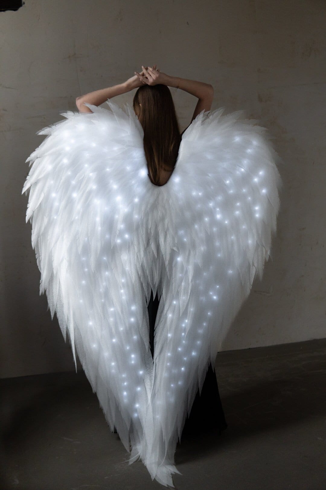 GROßER SALE! Strahlende große Engelsflügel, Leuchtflügel, weiße  Engelsflügel - Etsy Österreich, image size:1080x1620