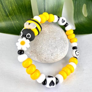 Kids bee bracelet | colorful children’s bracelet
