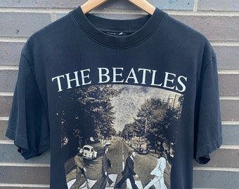 Vintage 90s The Beatles Abbey Road T-shirt / Band Tee / John Lennon Paul McCartney / Single Stitch / Made in USA / Premium Vintage