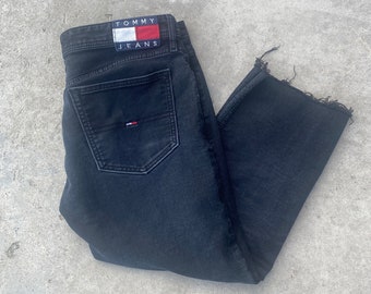 Vintage 90s Tommy Hilfiger Jeans Tamaño 34x34 / Black Wash Jeans / 90s Denim / Straight Leg Jeans / 1990s Vintage Tommy / Back Patch