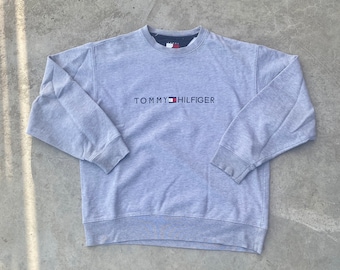 Vintage 90s Tommy Hilfiger Crewneck Sweatshirt / 90s Crewneck / Spellout / Pullover Crewneck / Tommy Jeans / Embroidered Sweater / Grey Gray