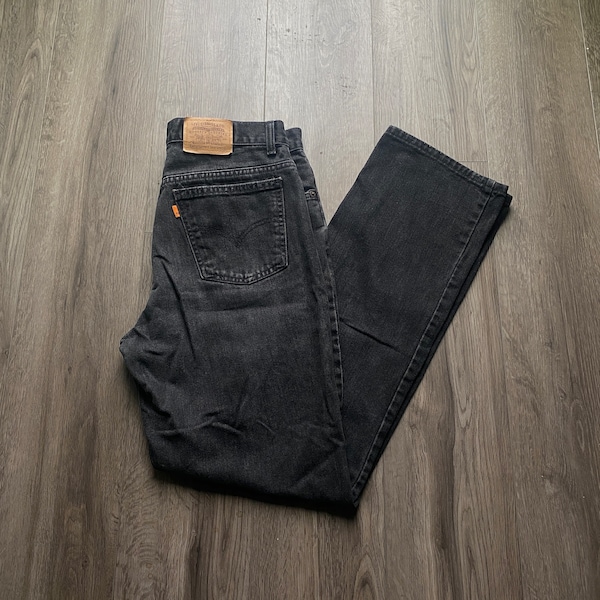 Vintage 90s Levi's Orange Tab Jeans Tamaño 34 x 34 / Hecho en Canadá / 90s Denim / Black Wash Jeans / Straight Leg Denim / Vintage Levis Pants