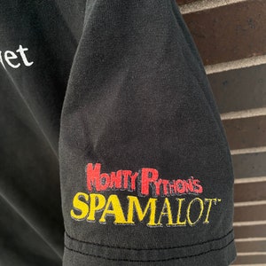 Vintage Y2K Monty Python Spamalot Graphic T-Shirt / Streetwear / Retro Style / Im Not Dead Yet / 2000s Graphic Tee / Movie Vintage image 4