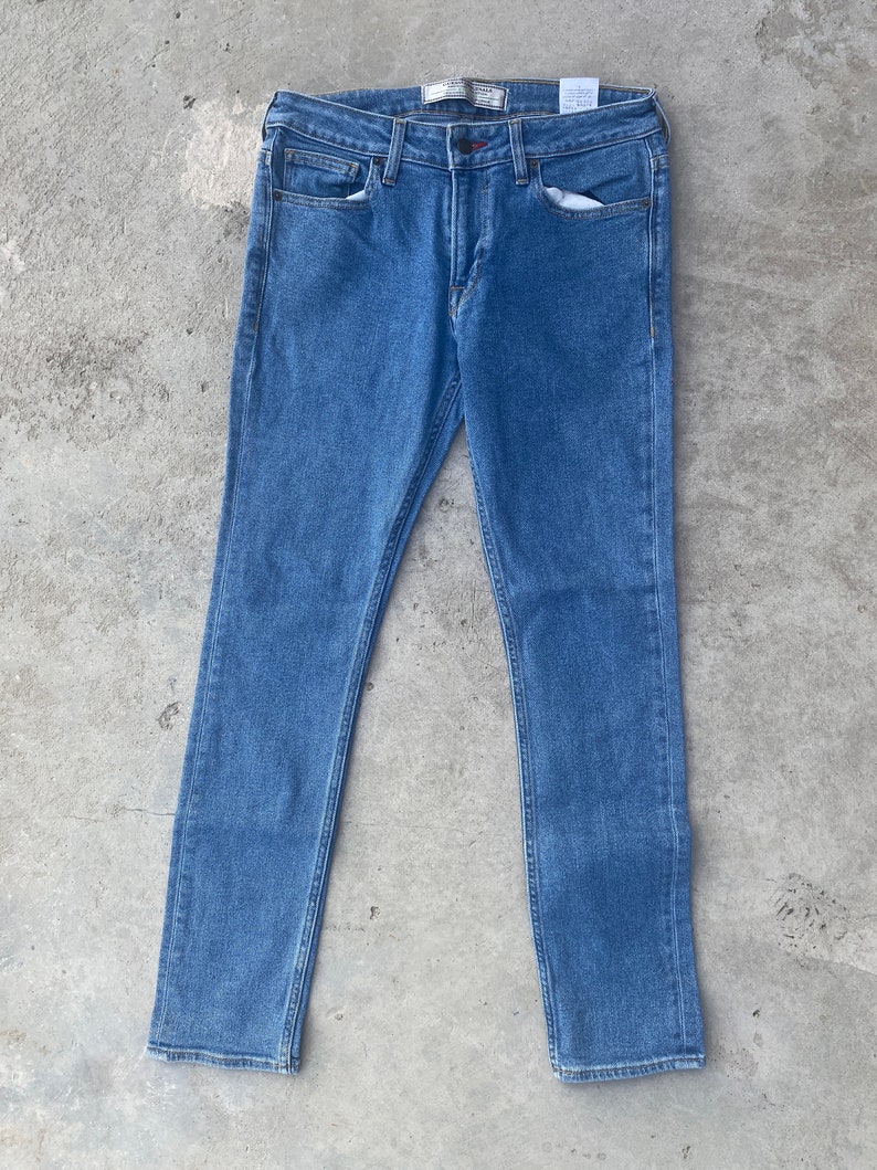 Vintage Y2K Guess Jeans Blue Denim Jeans / Made in USA / Rare Vintage / American Vintage / Streetwear Fashion / Vintage Pants image 2