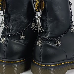 Stövelkedjor Spindelberlocker Spindelnät Doc Dr. Martens Docs