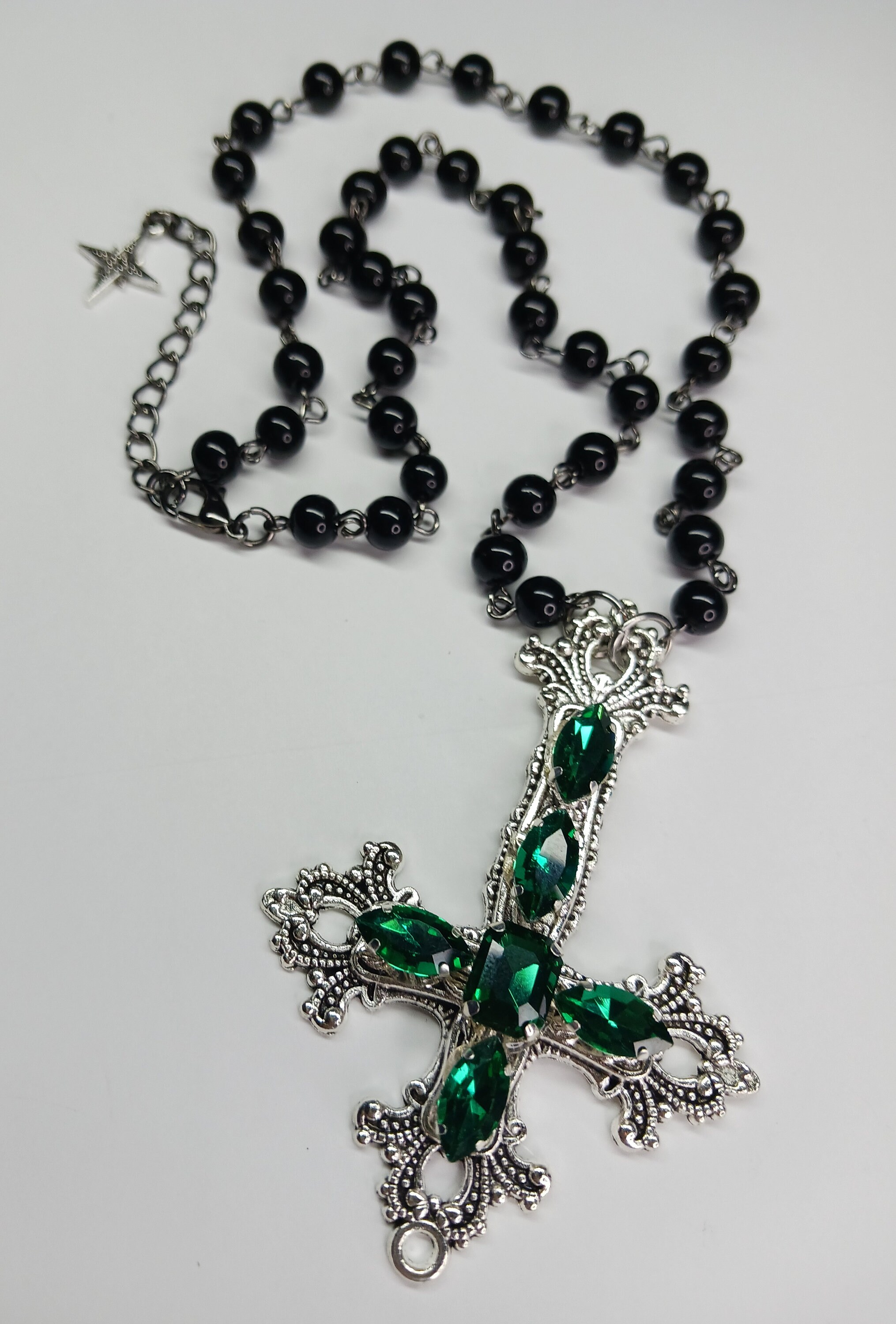 Satanic Glasses Chain - Etsy