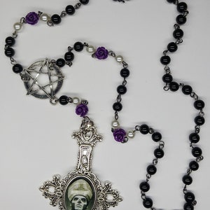 Portrait Pendant Inverted Cross Onyx and Rose Beads Rosary