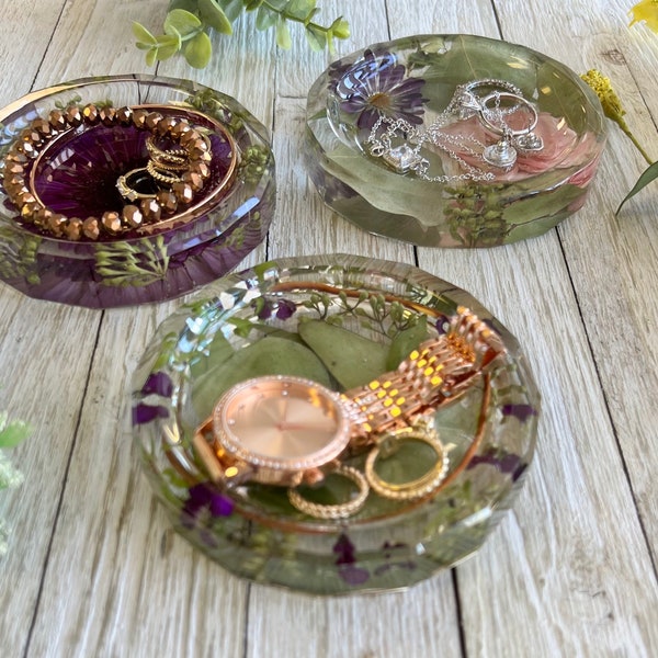 AD-ON or bulk only, Flower Preservation, Resin Ring Dish, Jewelry Dish, Funeral Arrangement, Memorial Flowers, Bouquet Preservation