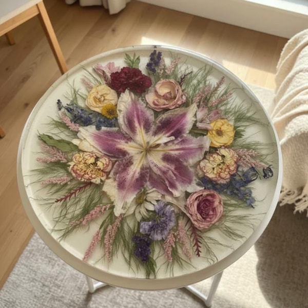 Custom Resin Floral Table, Wedding Bouquet Preservation Keepsake, Memorial Flower Table Gift